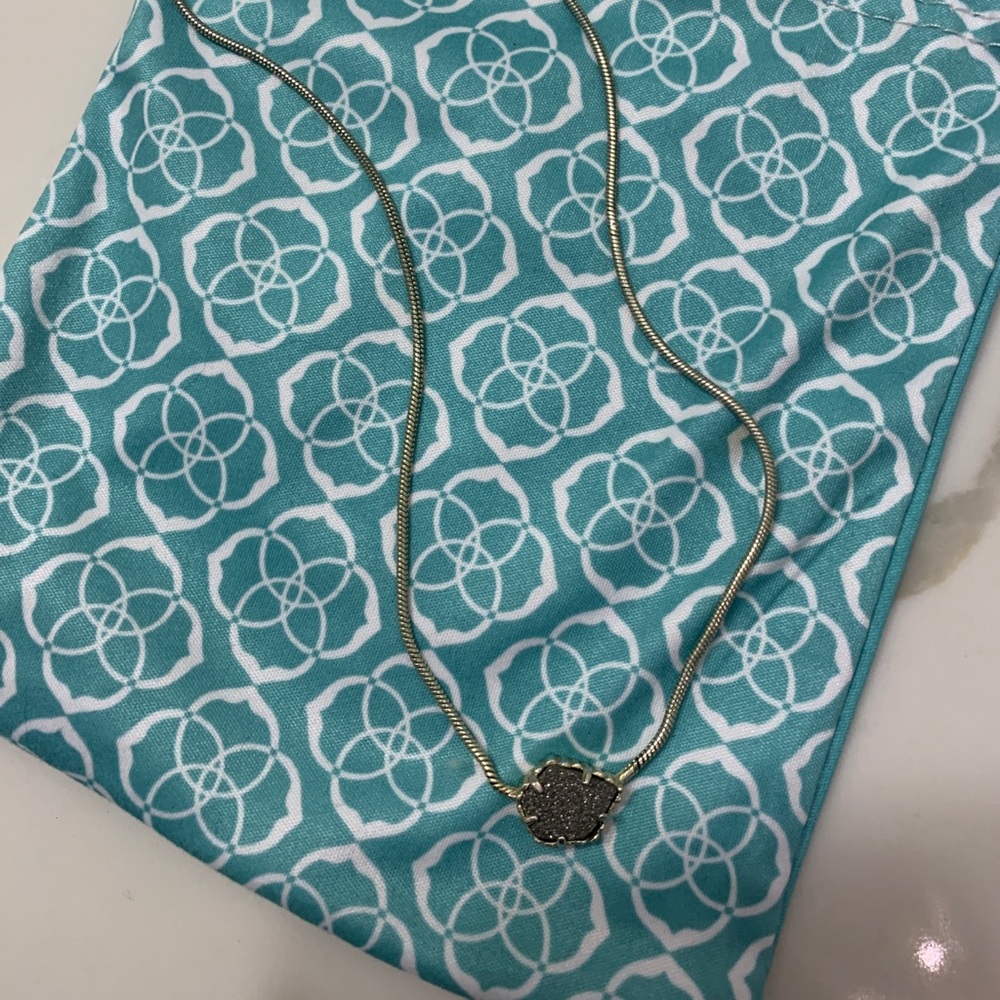 Kendra Scott drusy necklace